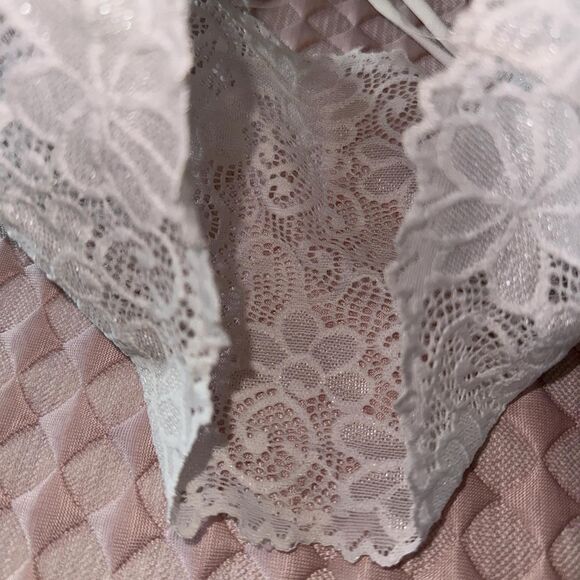 White Lace Strappy Bralette - Picture 2 of 4